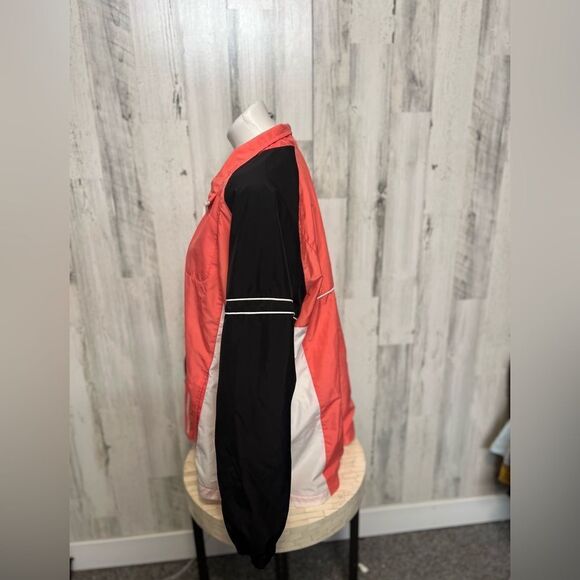 Jacket - Picture 2 of 5